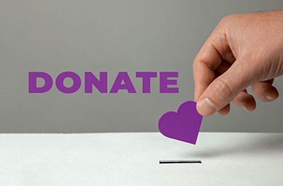 This image has an empty alt attribute; its file name is donate-heart-AdobeStock_236255934.jpg