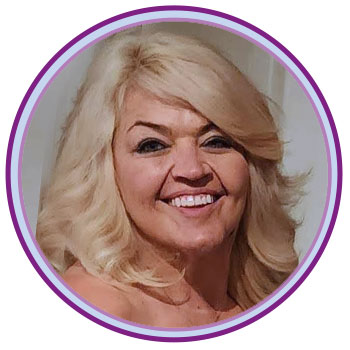 Meet CharityRx Rep, Carolyn Johnson. Image of a beautiful, smiling middle-aged woman with brown eyes and flowing, shoulder-length blonde hair.